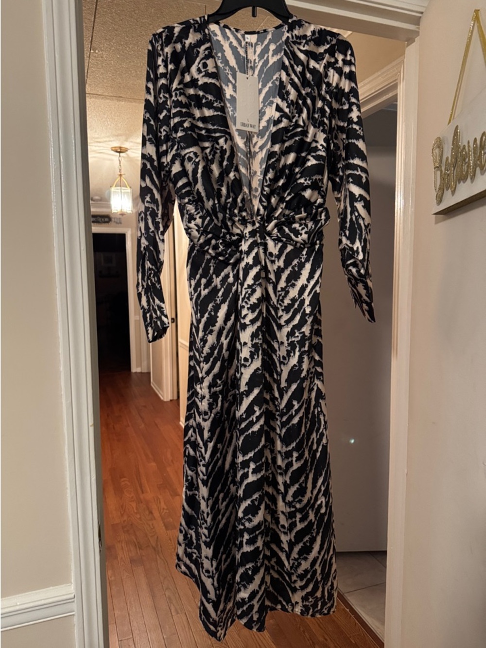 Women's Black and White Open Front Maxi Dress